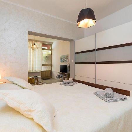 Design Apartment Novigrad Istria Eksteriør billede